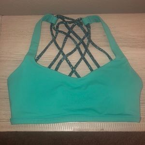 Lululemon Free To Be Bra